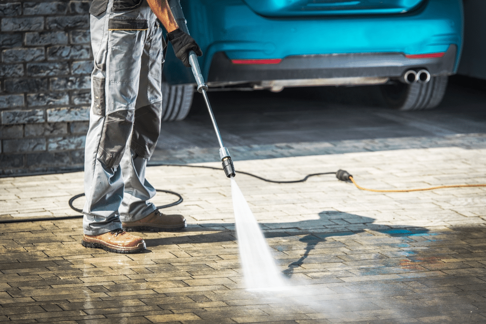 Essential Tips To Choose A Reliable Power Washing Company