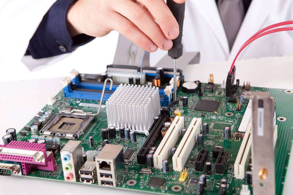 Want The Best Computer Repairs From V-Fix Experts?